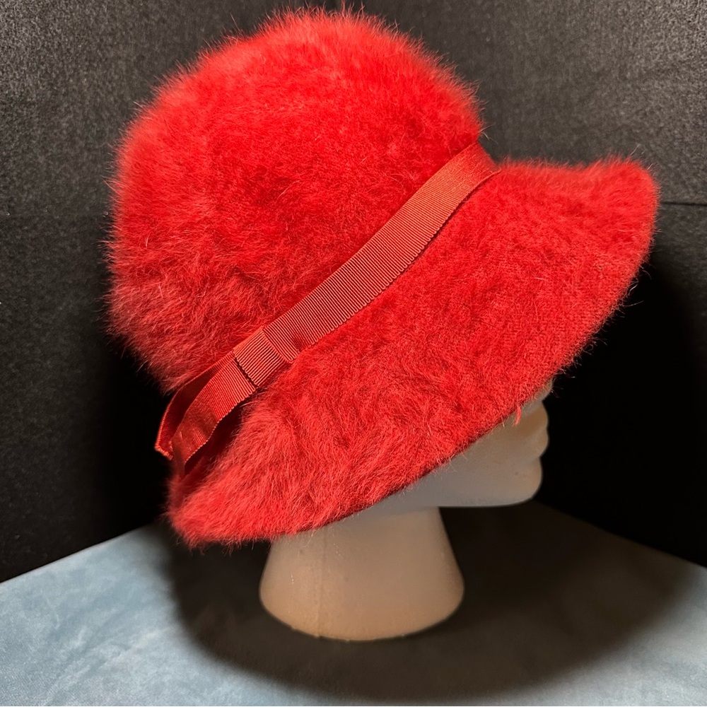 Vintage Kangol Furgora Bucket Hat – Burnt Orange, Excellent Condition Size S/M
